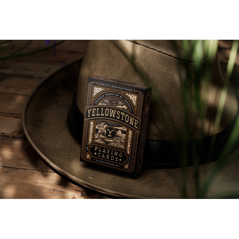 Theory 11 Playing Cards: Yellowstone