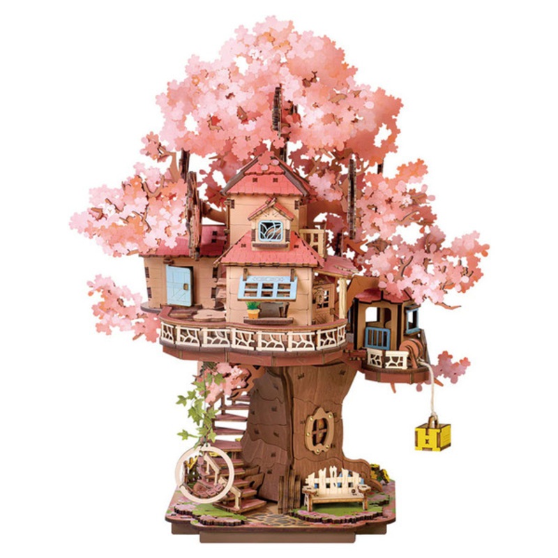 Sakura Tree House - 3D Miniature Scene