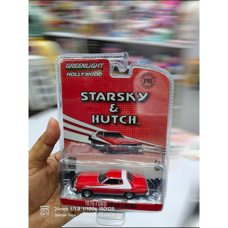 Greenlight 1976 Ford Gran Torino Red with White Stripe  "Starsky and Hutch" (1975-1979) TV Series "Hollywood Special Edition" 1/64 Diecast Model Car
