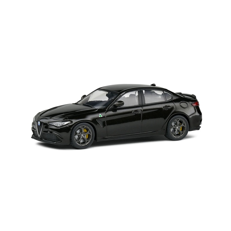 Solido : ALFA ROMEO GIULIA QUADRIFOGLIO BLACK (Scale 1:43)