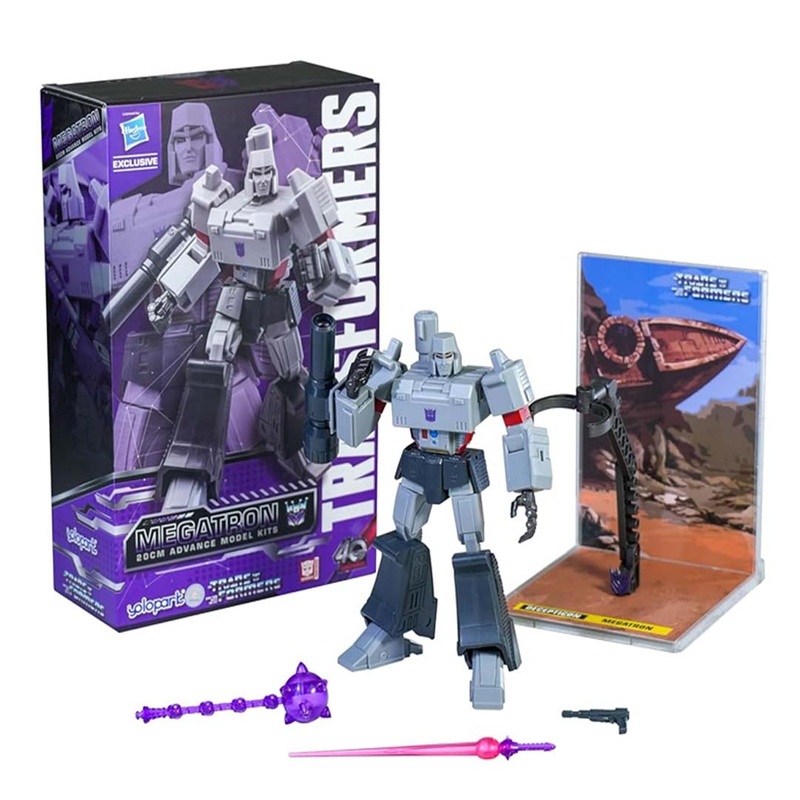 Transformers Generation One - 20cm Megatron Model Kit - AMK Series Collectible Action Figure
