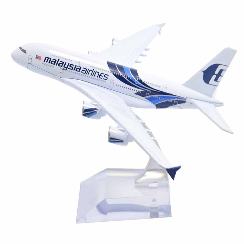 Collectible 1:400 Scale Aircraft Model Aeroplane  Malaysia Airbus A380 (16 cm)