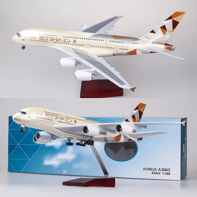 Etihad Airlines Airbus A380 LED Lit - Airplane 1/160 Plane Model Replica Toy Decor - 46 cm